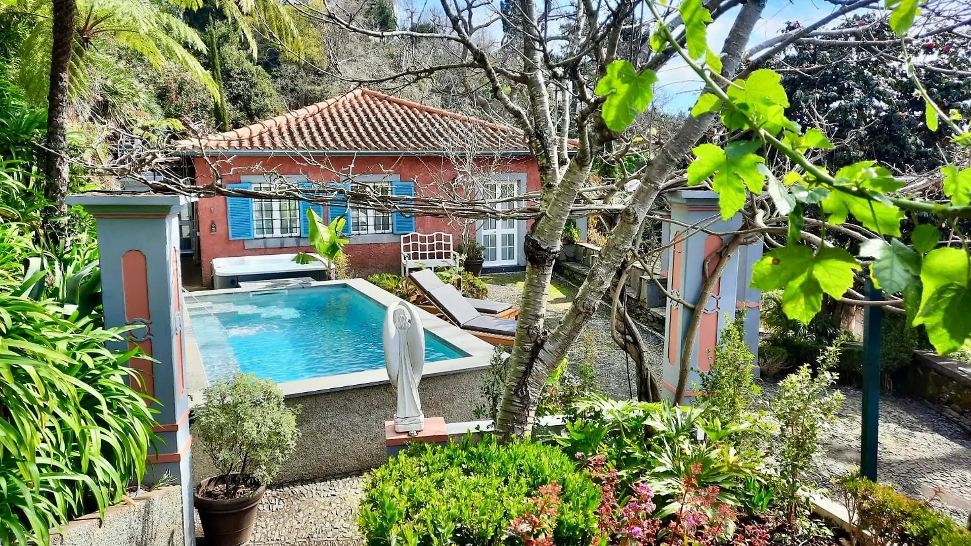 Quinta Belmonte With Private Heated Pool In Funchal Βίλα